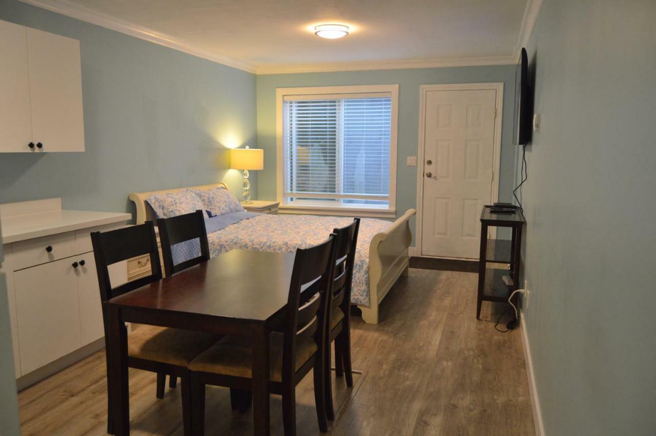 Jane'S Cozy Suite Surrey Eksteriør bilde